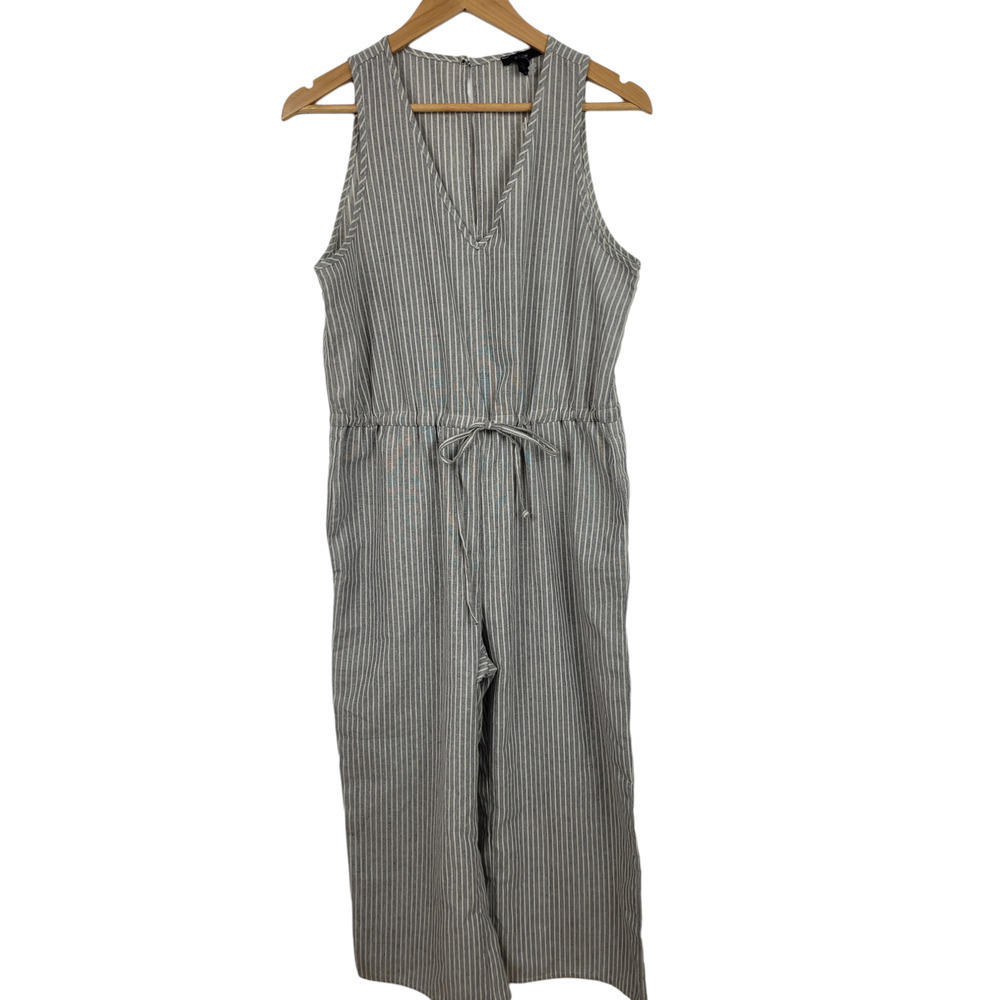 NWT Drew Grey White Pinstripe V-Neck Sleeveless Wide Leg Cropped Jumpsuit Medium